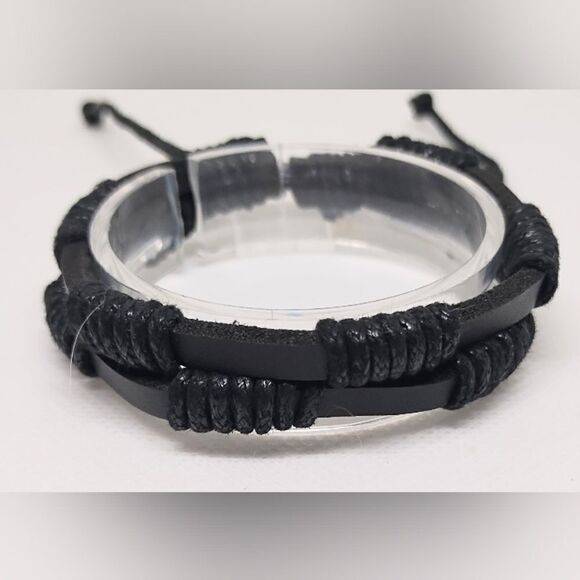 Men's leather bracelet layered black new e38 - Picture 1 of 1